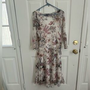 Komarov Beautiful cream floral dress XL